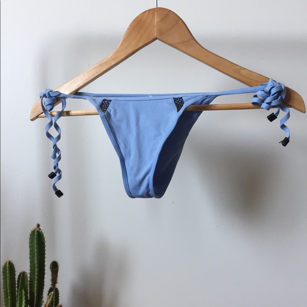 Tavik cheeky bottoms